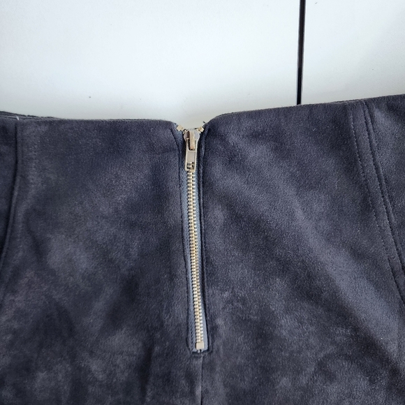 She + Sky Skirt Side Zip Faux Suede Above Knee Trendy Soft Skirt Black Sz S - Picture 11 of 11